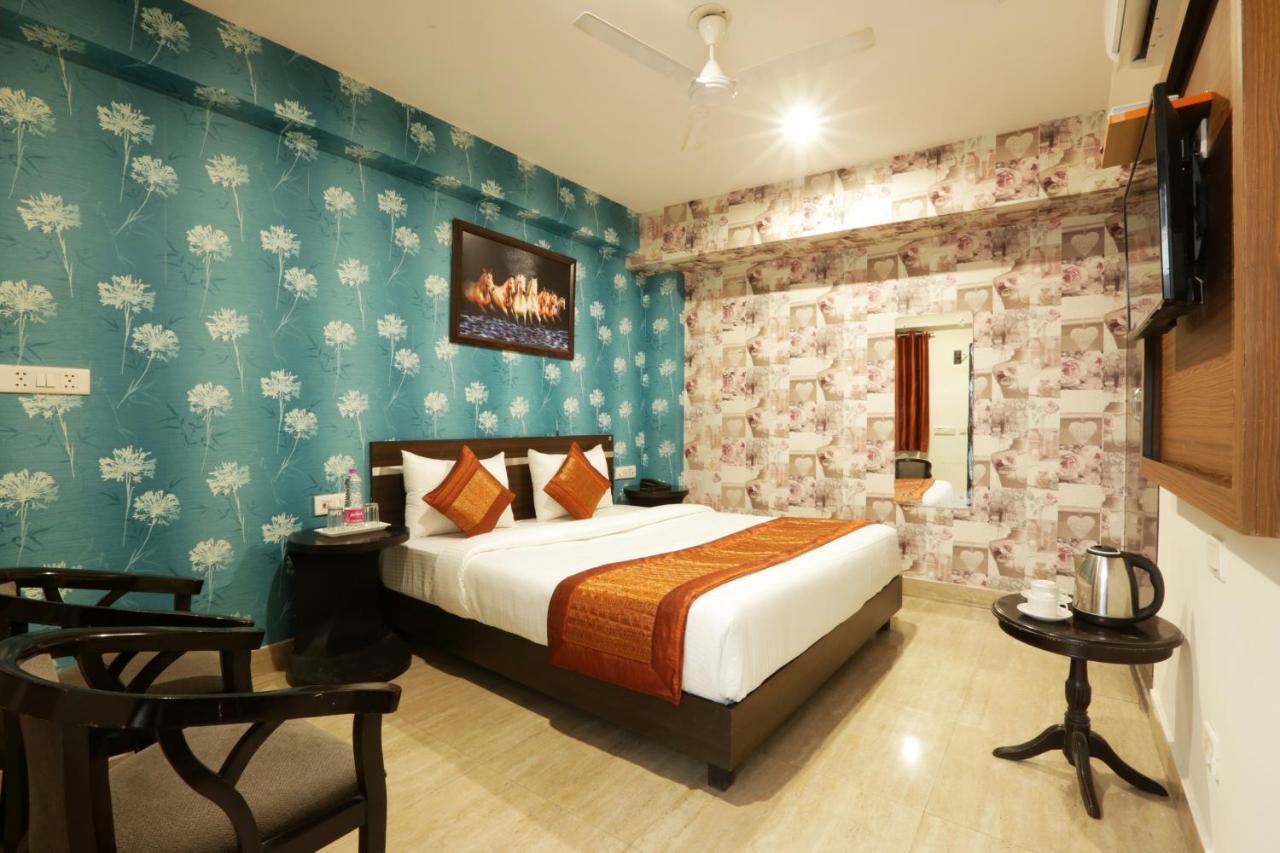 Green Plaza At Airport Hotel New Delhi Luaran gambar